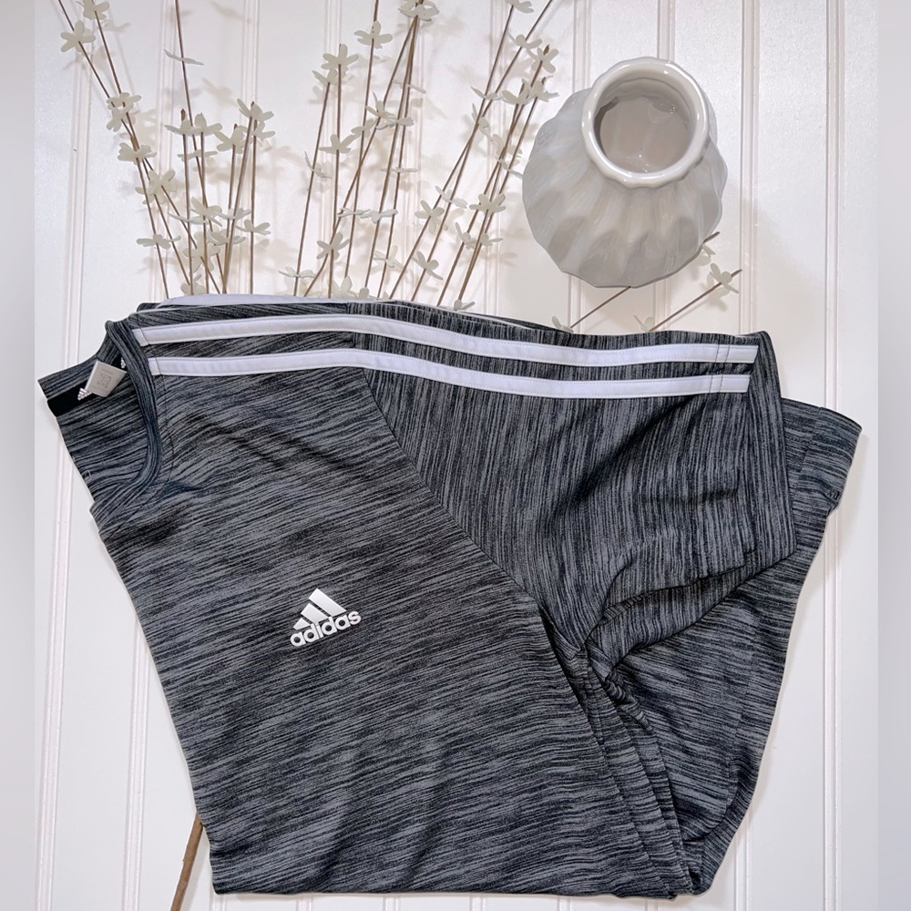 Mens Adidas Shirt size Large
